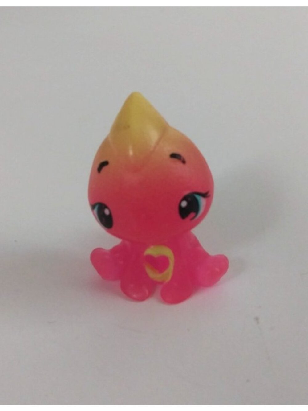 Hatchimals Colleggtibles Season 4 Hatch Bright Neon Nightglow Pink Chameleon Exc